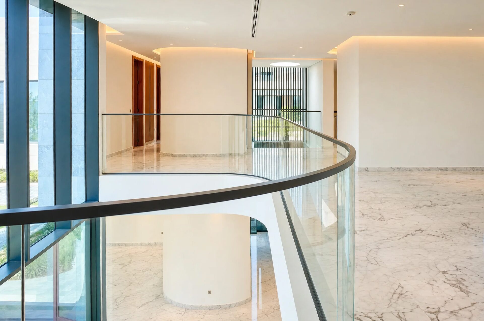 Upper-floor landing